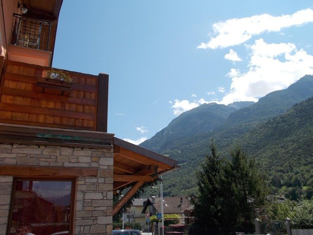 Sottosopra Alps Apartments & Rooms Charvensod Buitenkant foto